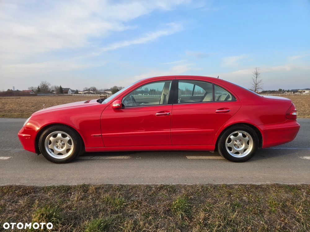 Mercedes-Benz Klasa E 320 Classic - 3