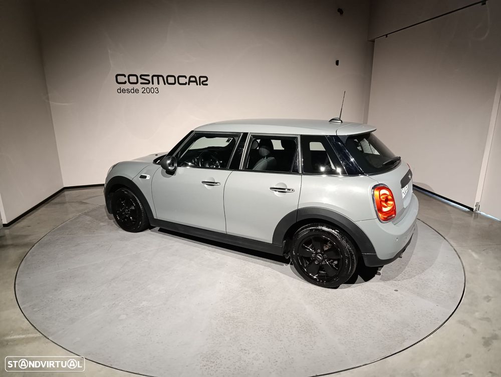 MINI 5 Portas One D - 4