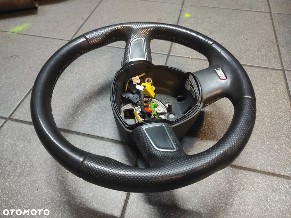 KIEROWNICA 3 RAMIENNA SKÓRZANA SKÓRA S LINE PIKOWANA ŁOPTAKI AUDI A3 8P A4 B6 B7 A5 8T A6 C6 Q5 8R Q7 4L WYSYŁKA !!!!! - 8