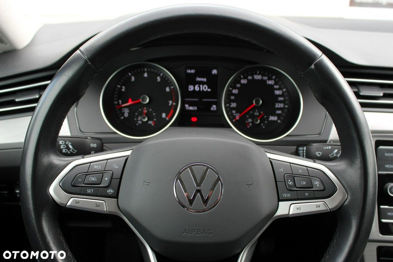 Volkswagen Passat 1.5 TSI EVO Essence - 12
