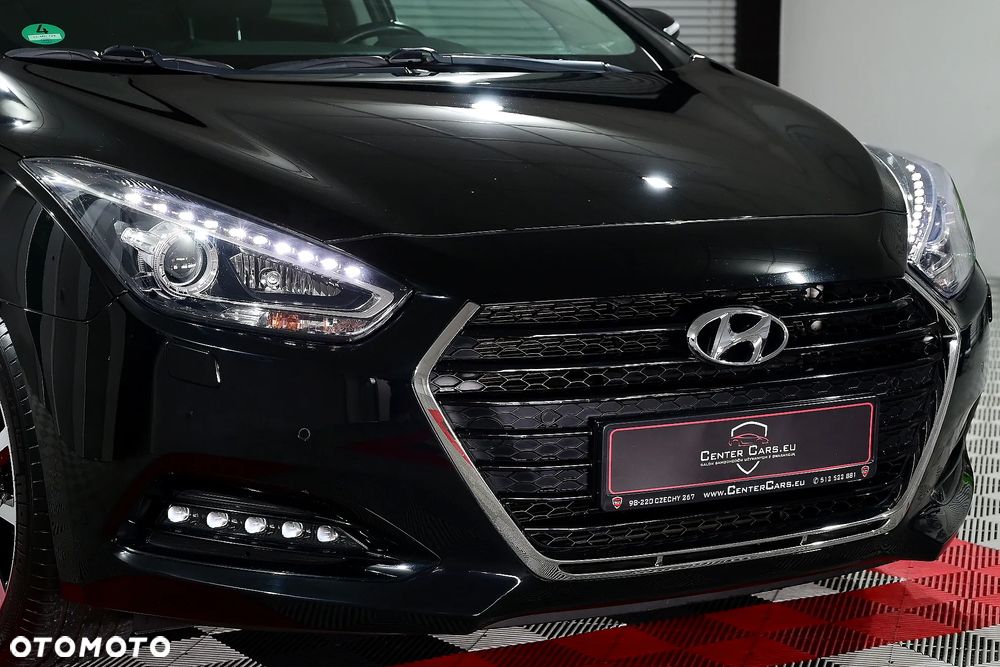Hyundai i40 Kombi 2.0 Automatik Trend - 40