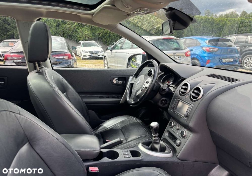 Nissan Qashqai - 11