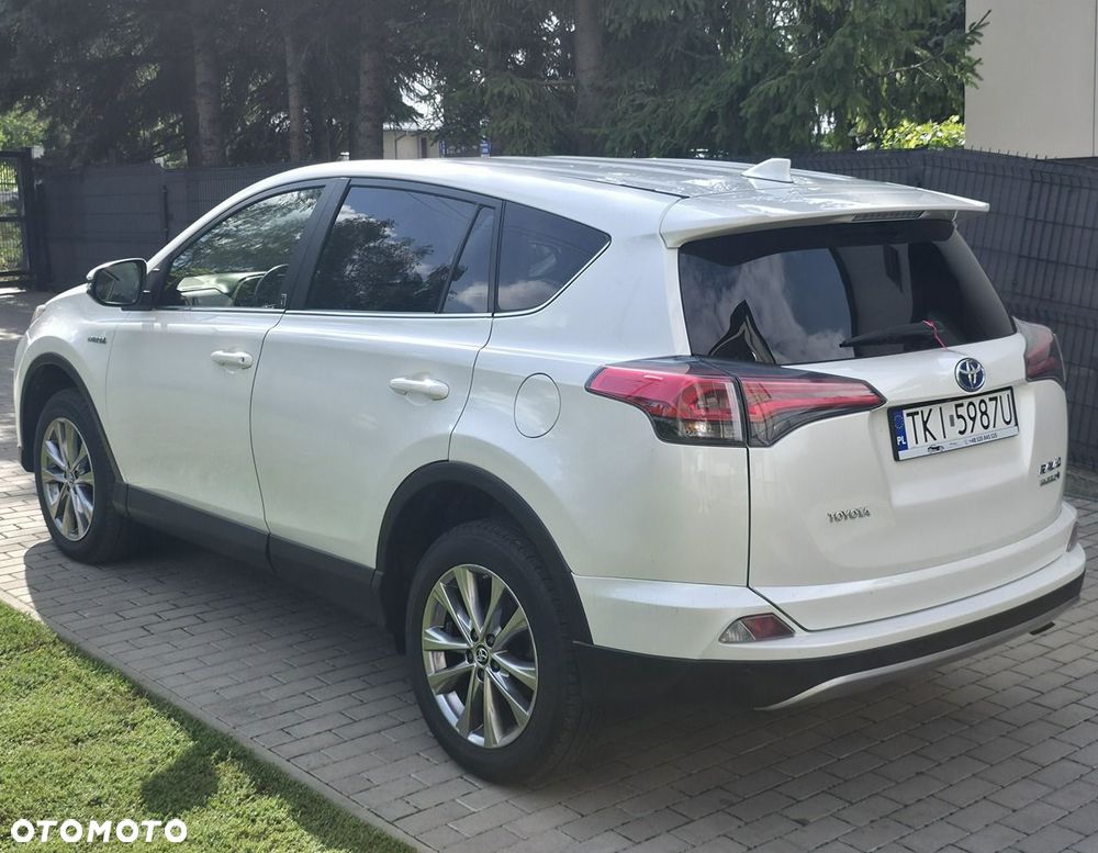 Toyota RAV4 - 4