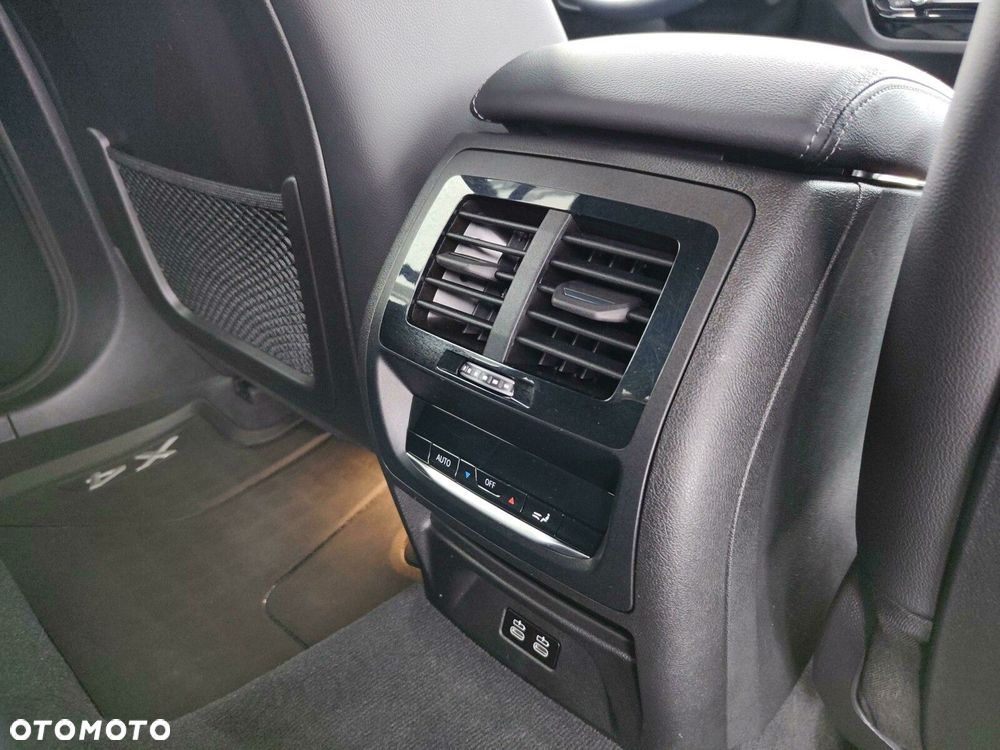 BMW X4 - 21