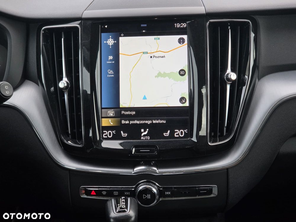 Volvo XC 60 D4 Geartronic Momentum - 16