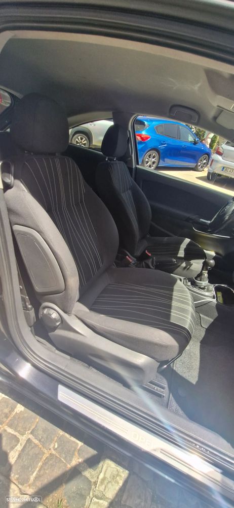 Opel Corsa 1.4 - 33