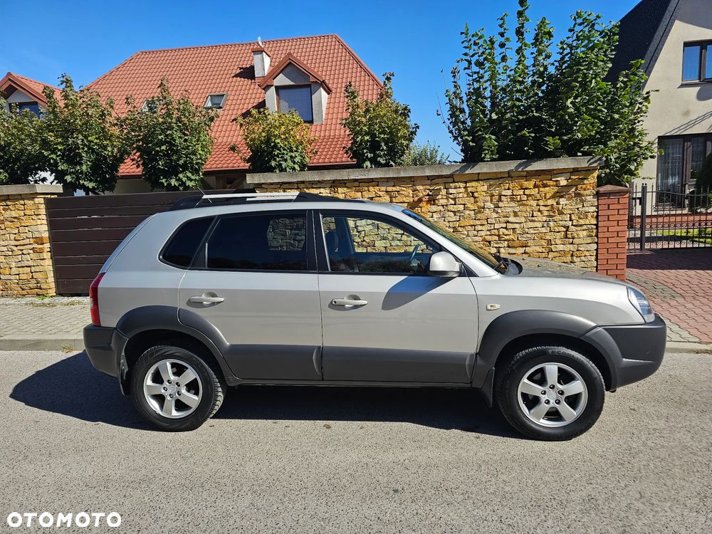 Hyundai Tucson 2.0 CRDi VGT 2WD Automatik GLS - 5
