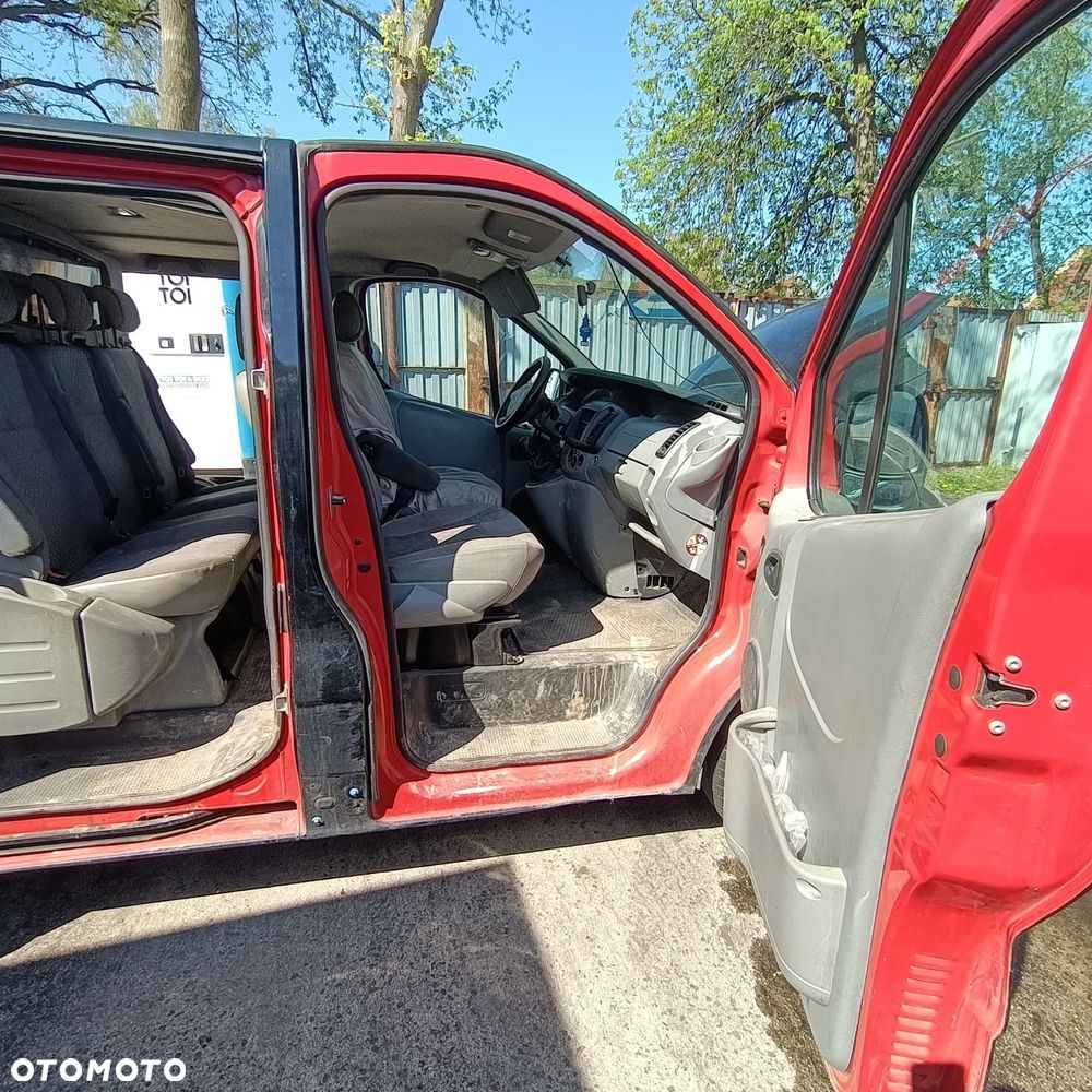 Renault Trafic - 21