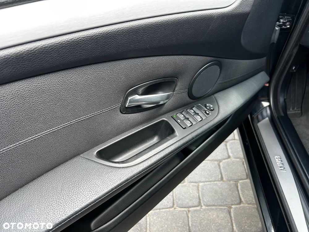 BMW Seria 5 523i Edition Lifestyle - 22