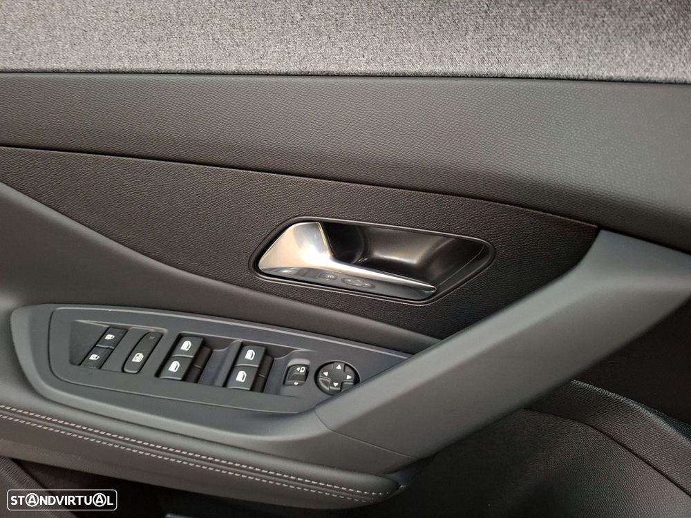 Peugeot 308 SW 1.6 Hybrid Allure e-DCS7 - 20