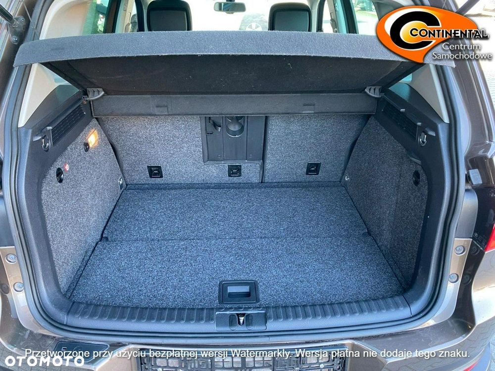 Volkswagen Tiguan - 11