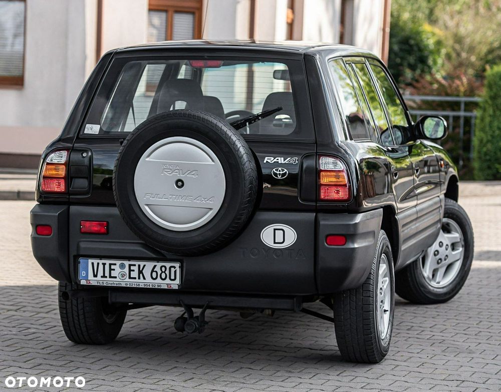 Toyota RAV4 2.0 GLi - 3