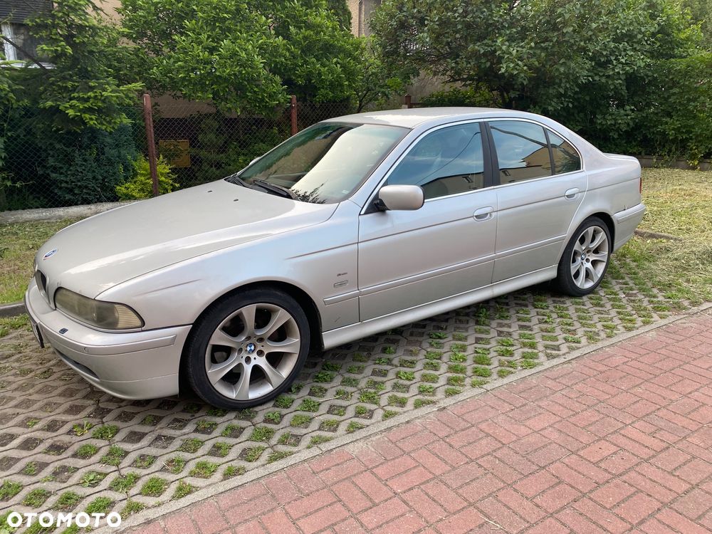BMW Seria 5 - 1