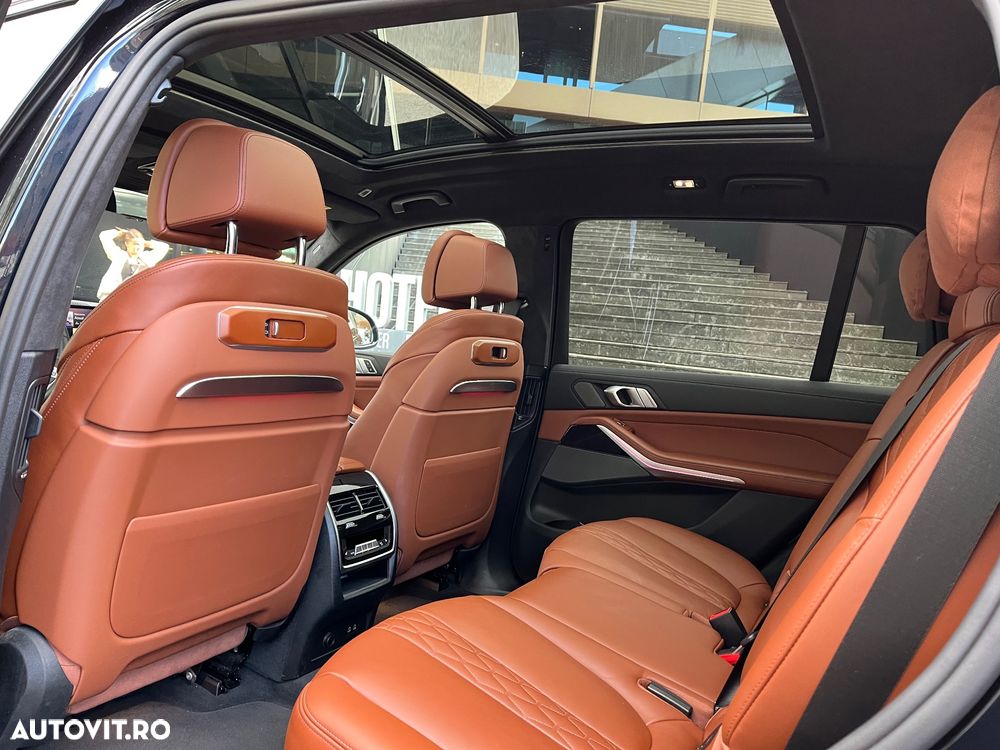 BMW X7 xDrive40d MHEV - 28