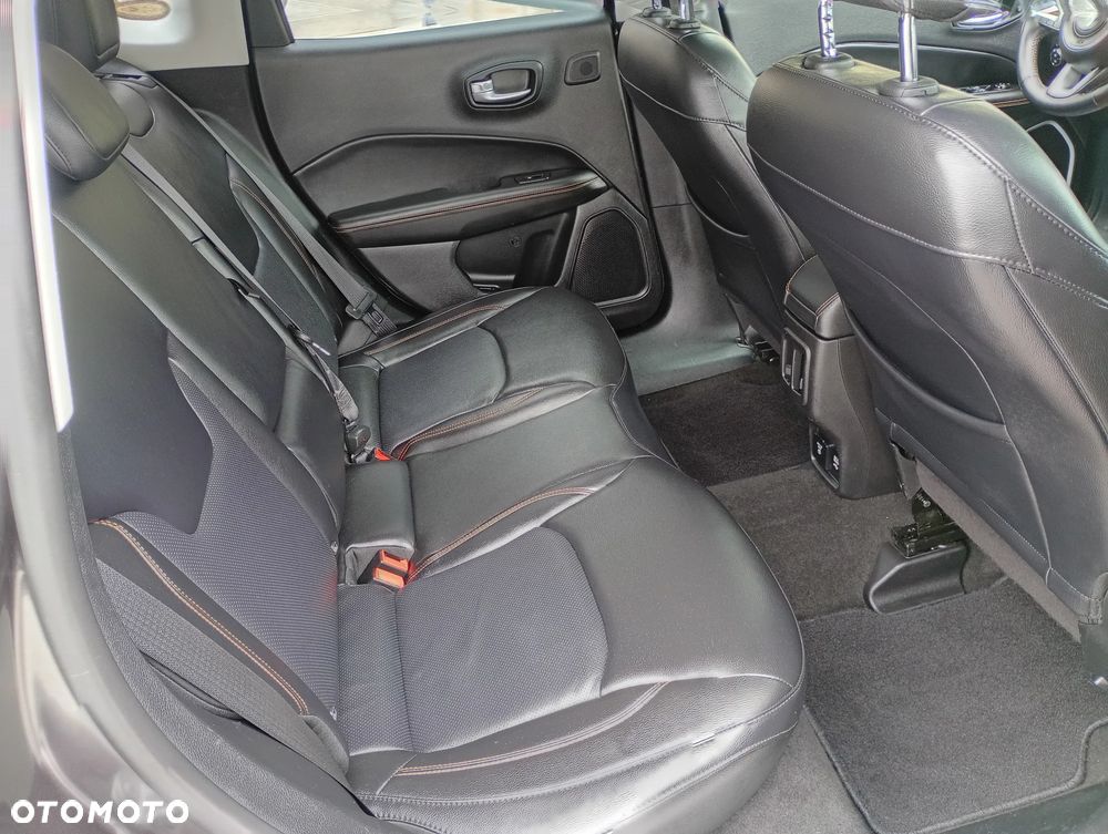 Jeep Compass 1.4 MultiAir Active Drive Automatik Limited - 29