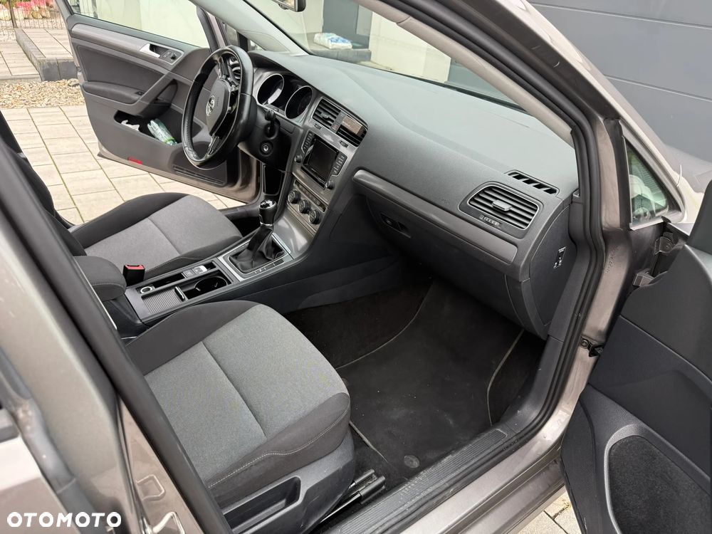 Volkswagen Golf 1.4 TSI BMT Highline - 11