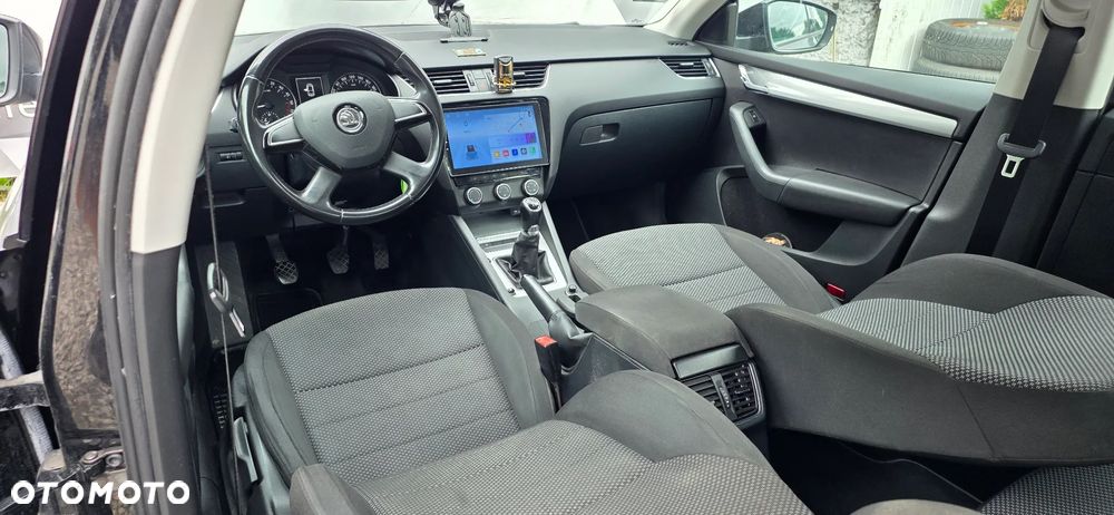 Skoda Octavia 1.6 TDI DPF Active - 16