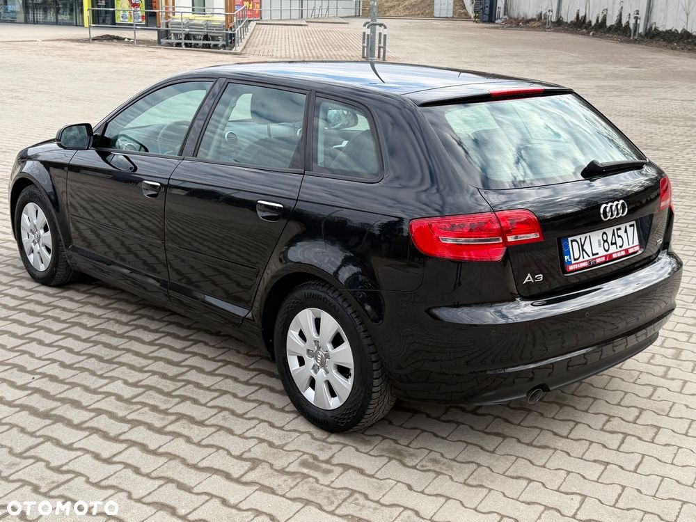 Audi A3 Sportback 1.6 TDI Attraction - 33
