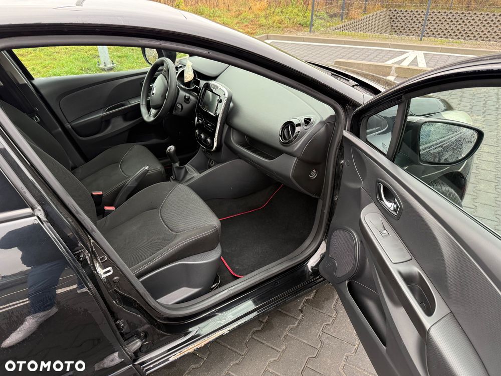 Renault Clio 1.2 16V Authentique - 17