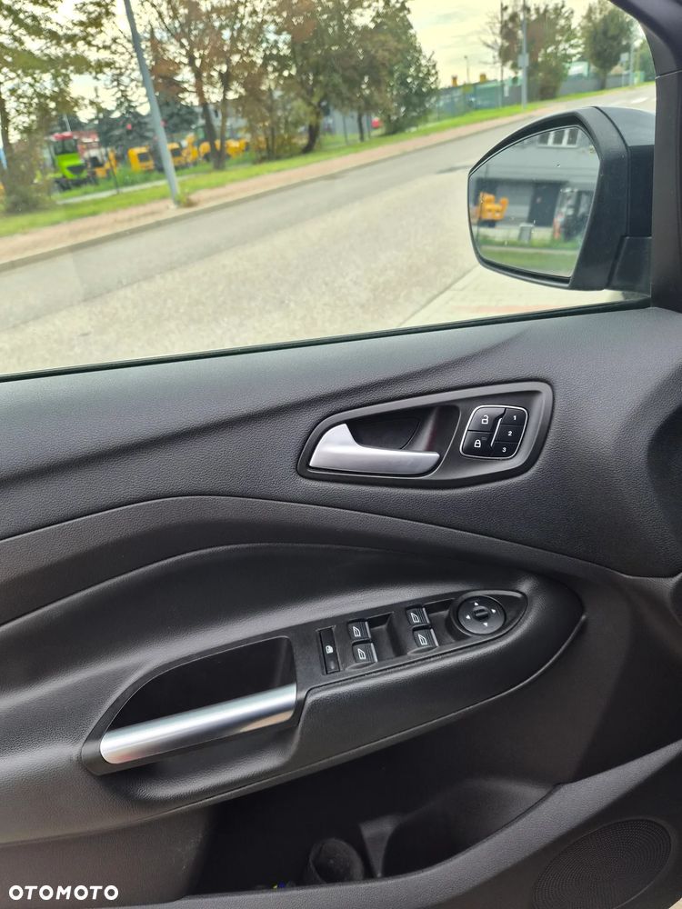 Ford Escape - 25