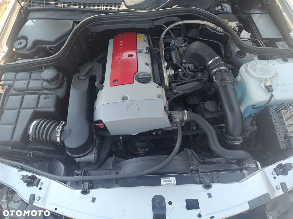 Mercedes-Benz CLK - 11