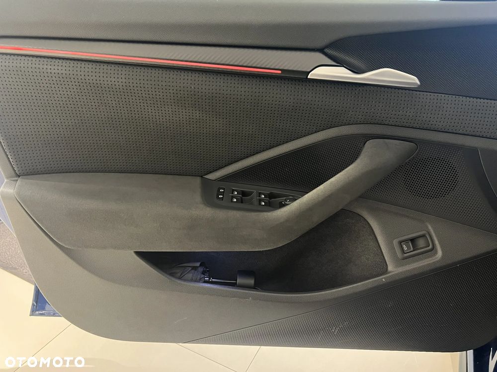 Skoda Superb 2.0 TDI SCR 4x4 Sportline DSG - 23