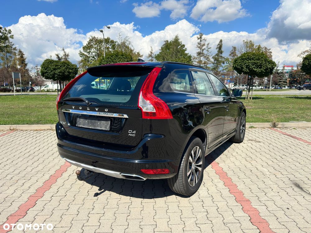 Volvo XC 60 D4 AWD Momentum - 19