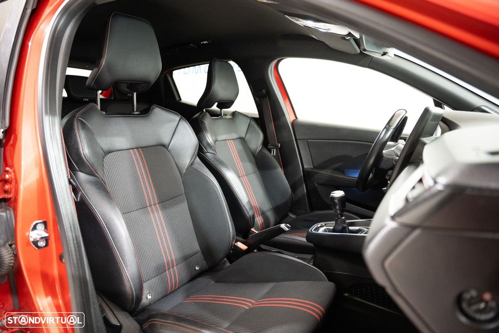 Renault Clio 1.0 TCe RS Line - 20