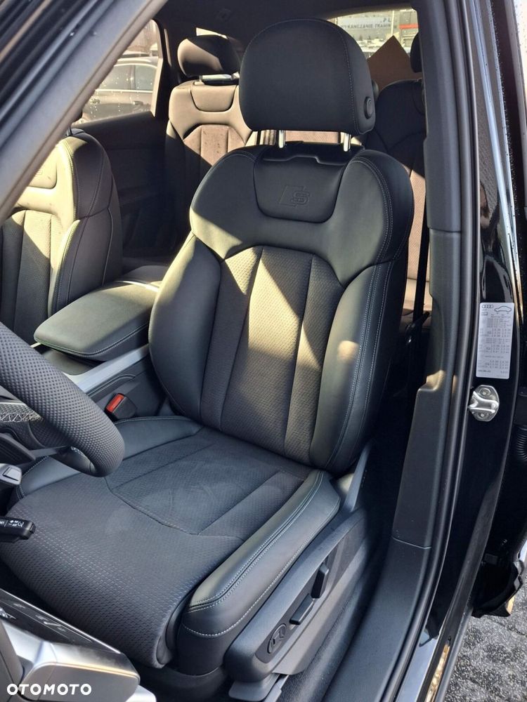 Audi Q7 - 12