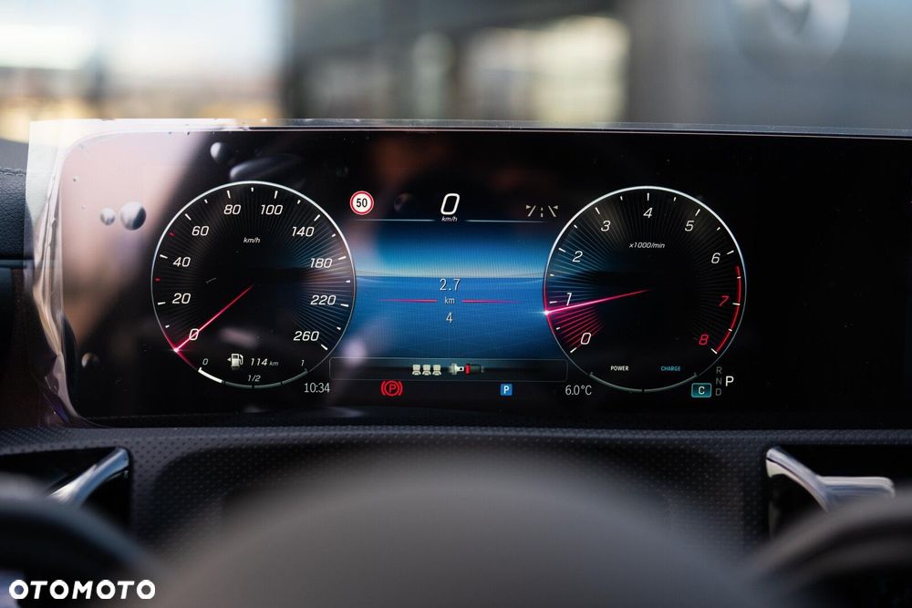 Mercedes-Benz CLA - 14