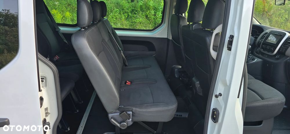 Renault Trafic - 18