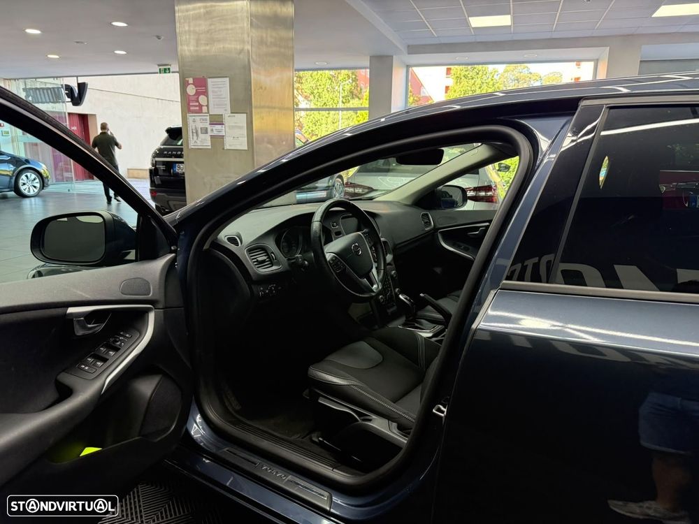 Volvo V40 1.5 T3 Sport Edition R Geartronic - 15
