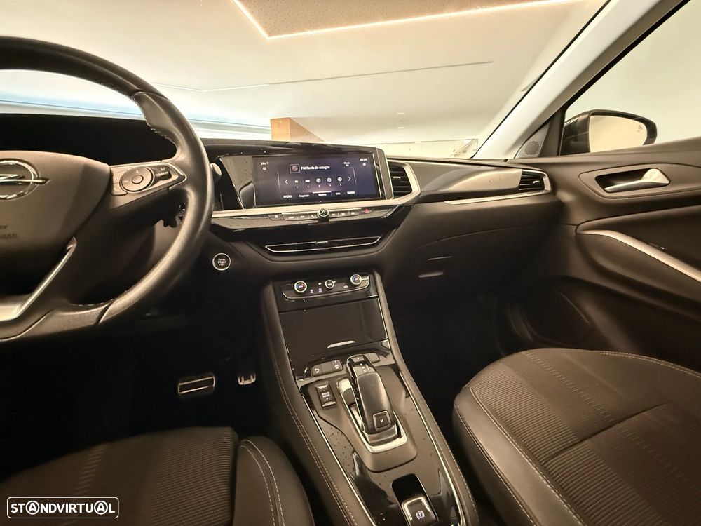 Opel Grandland 1.2 T GS AT - 8