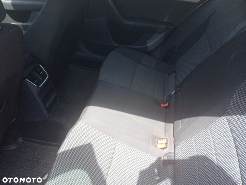 Skoda Octavia 1.6 TDI Ambition - 5