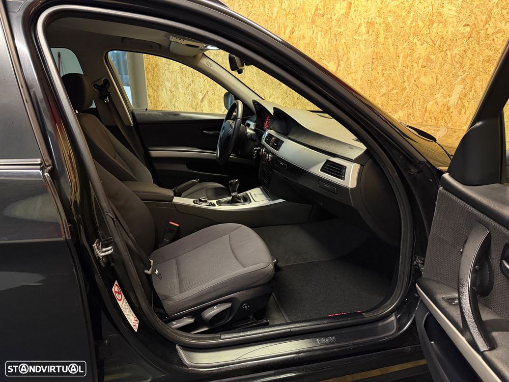 BMW 318 d DPF Edition Sport - 10