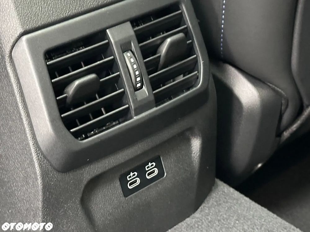 BMW Seria 2 - 32