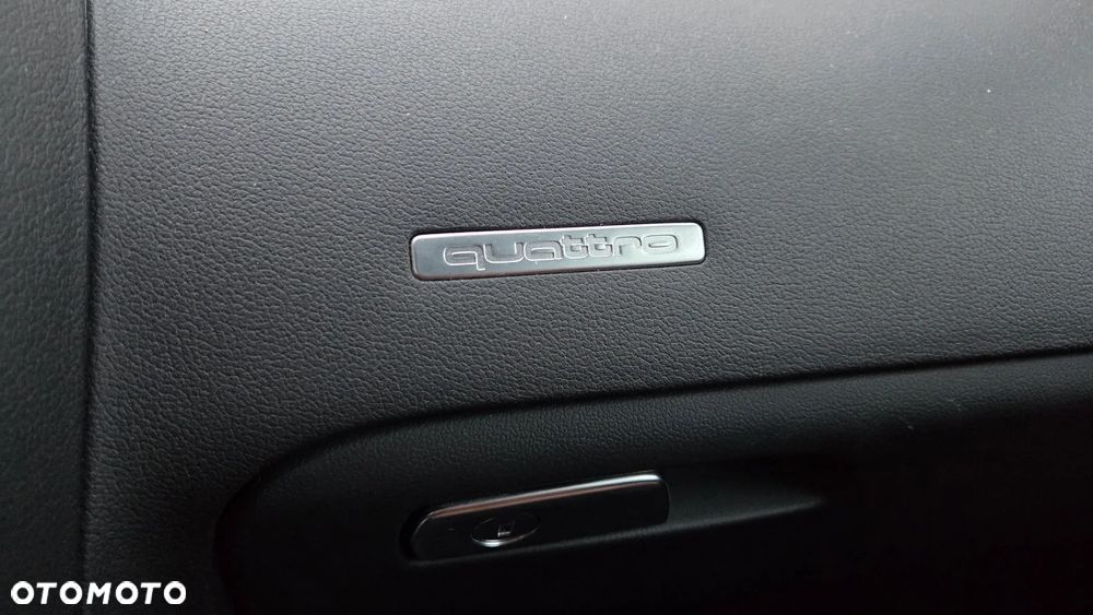 Audi A5 Cabrio 2.0 TFSI quattro S tronic - 19