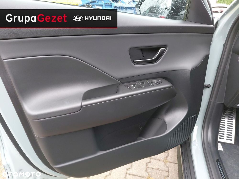 Hyundai Kona - 10