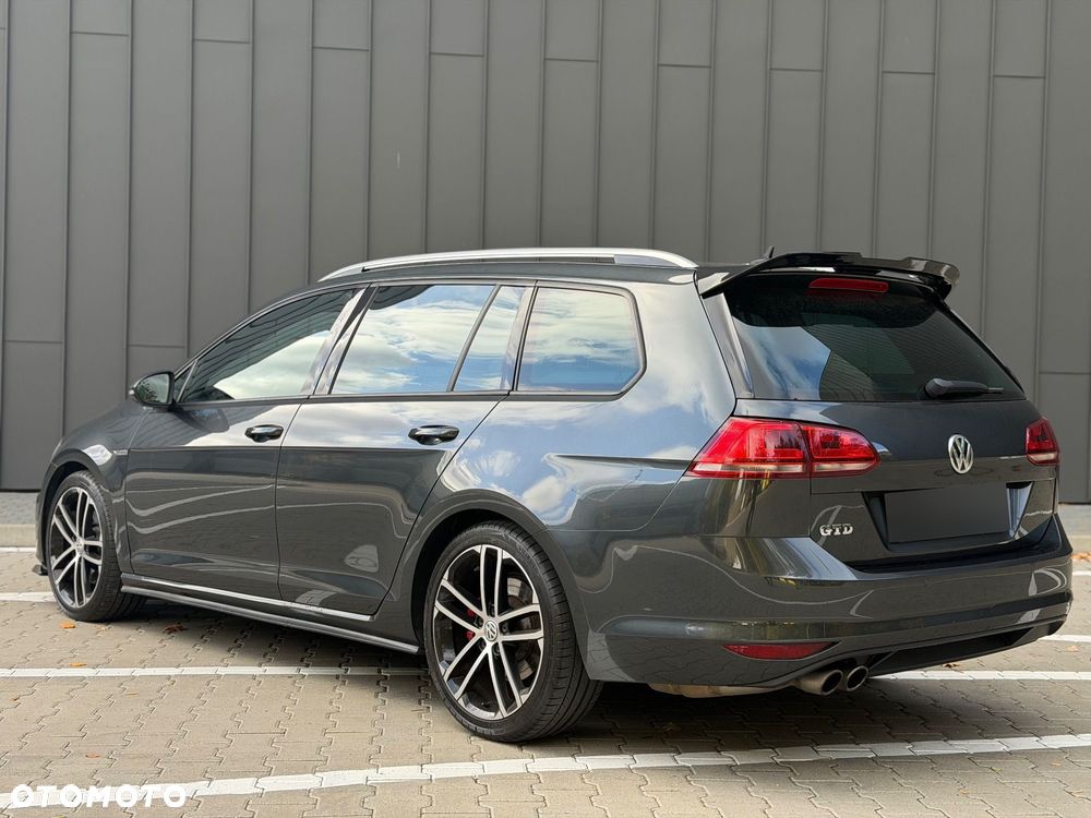 Volkswagen Golf GTD 2.0 TDI SCR DSG - 11