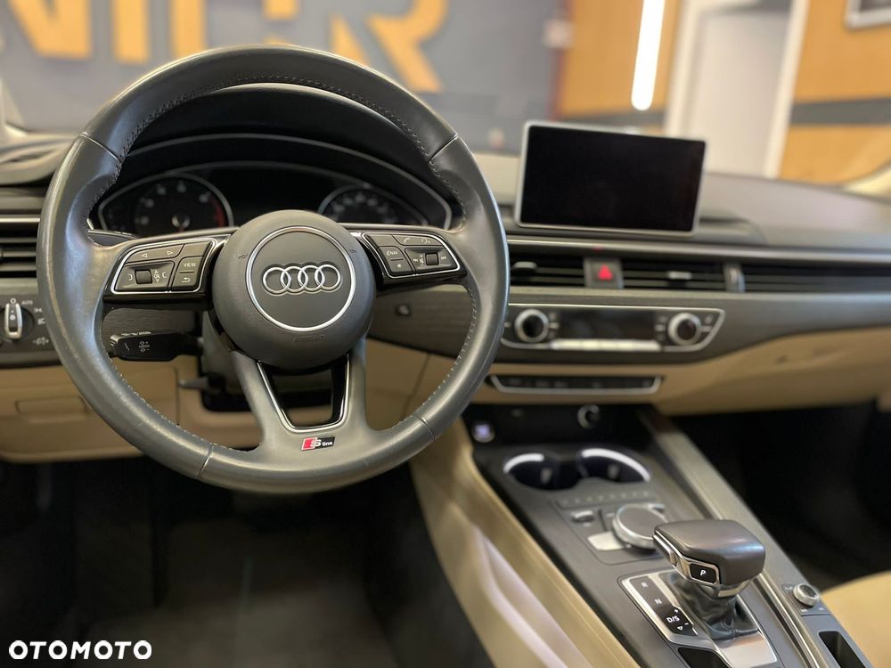 Audi A4 Limousine 2.0 TFSI ultra S tronic design - 2