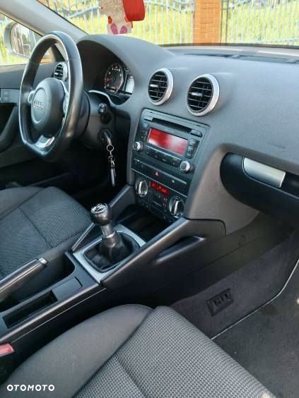 Audi A3 Sportback 1.4 TFSI Attraction - 6