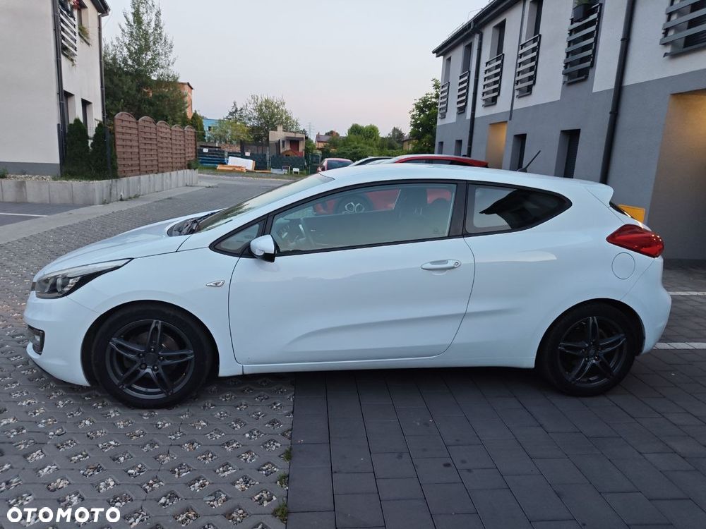 Kia ProCeed 1.4 XL - 19