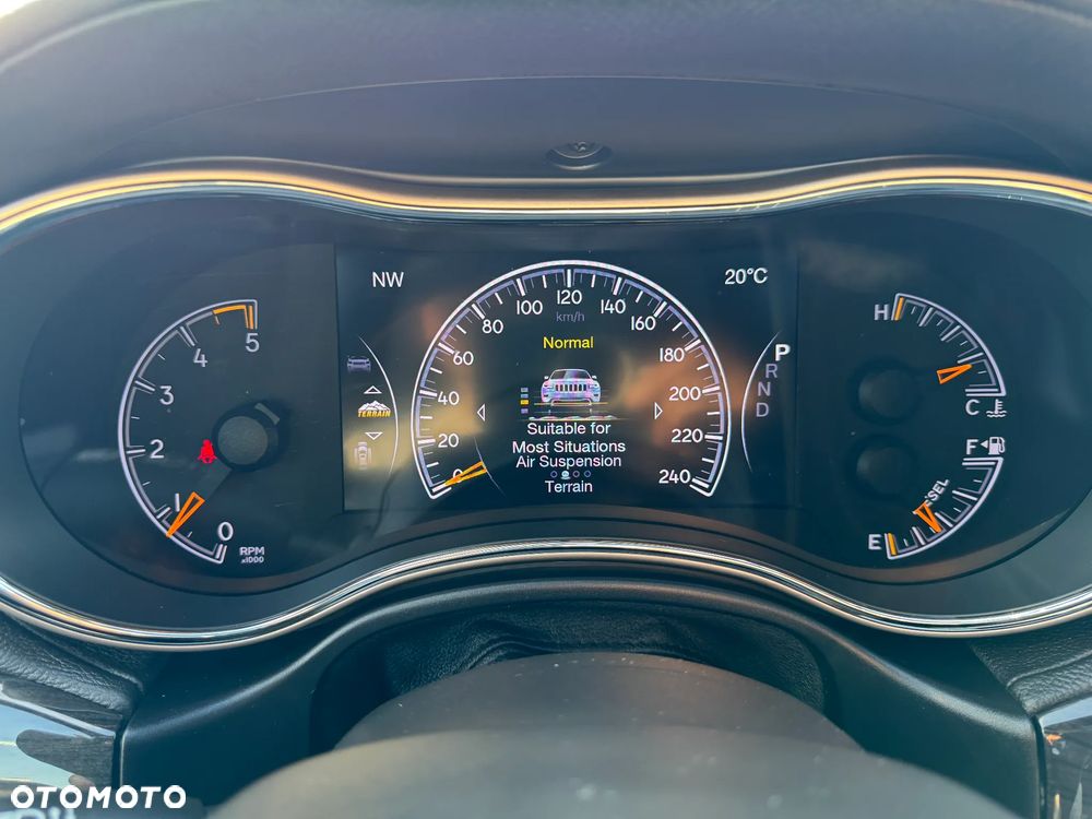 Jeep Grand Cherokee 3.0 CRD Overland Summit - 30