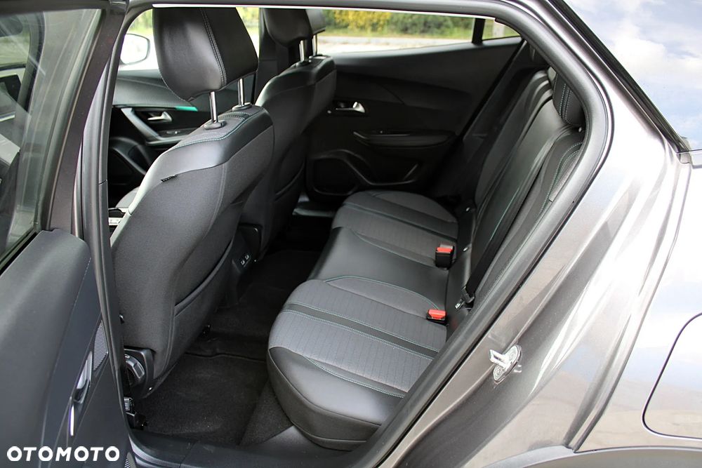 Peugeot 2008 - 17