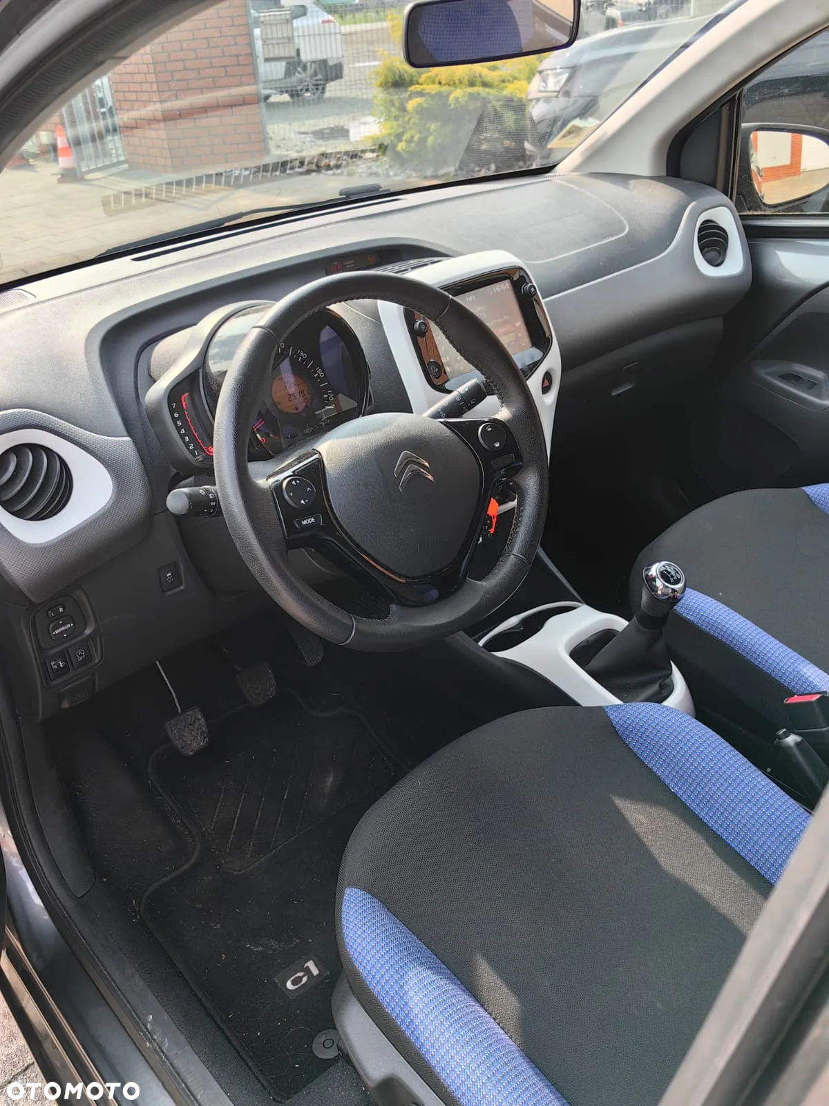 Citroën C1 AIRSCAPE VTi 72 SHINE - 7