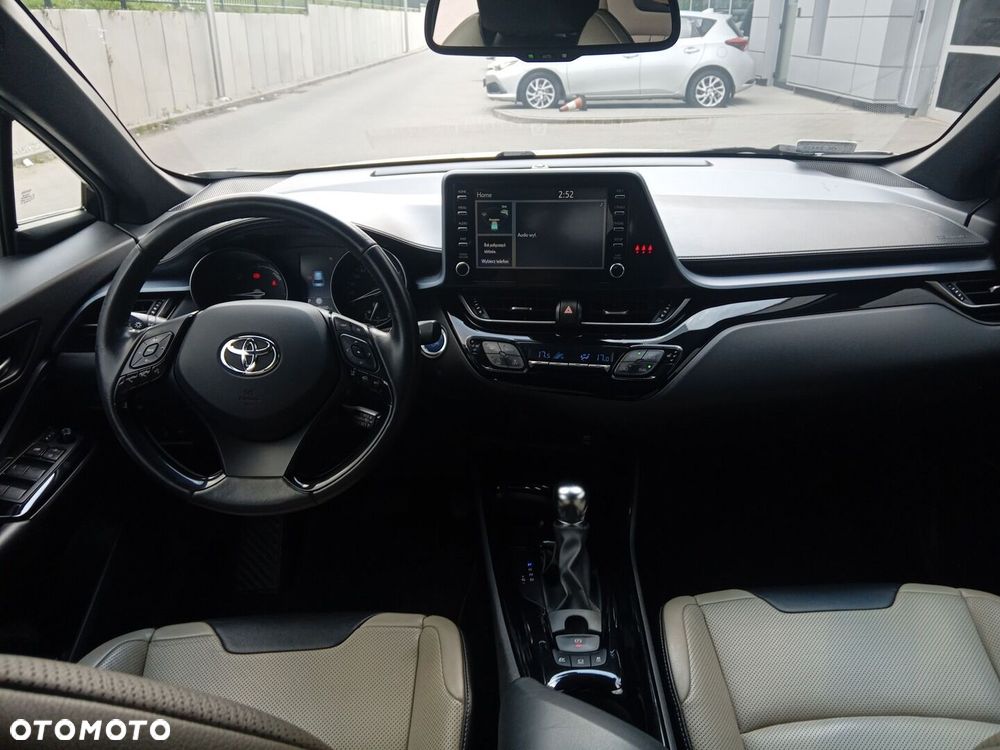 Toyota C-HR - 14