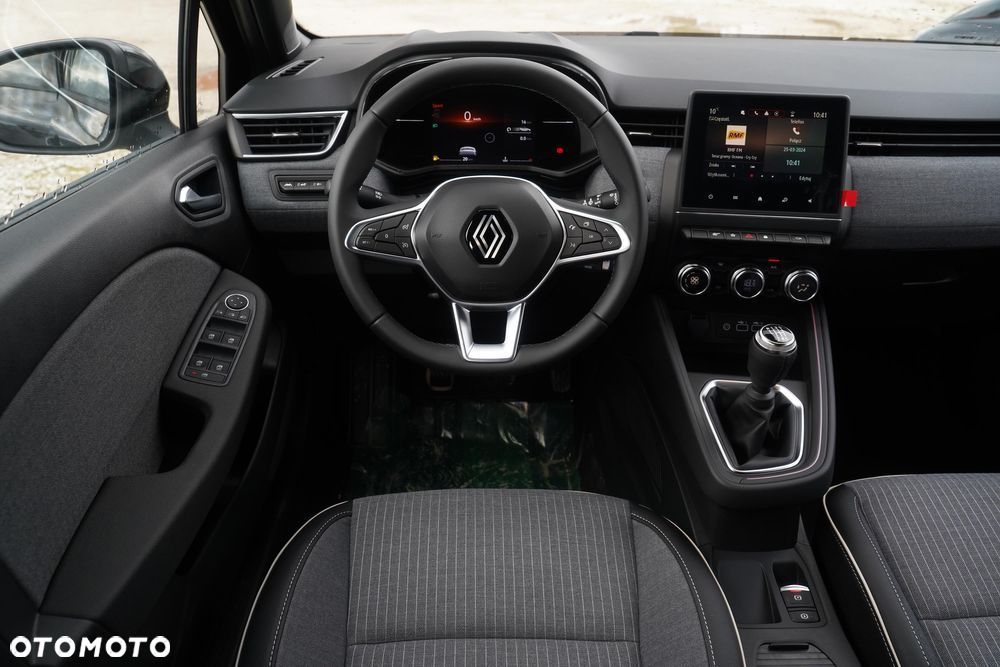 Renault Clio 1.0 TCe Techno Xtronic - 12