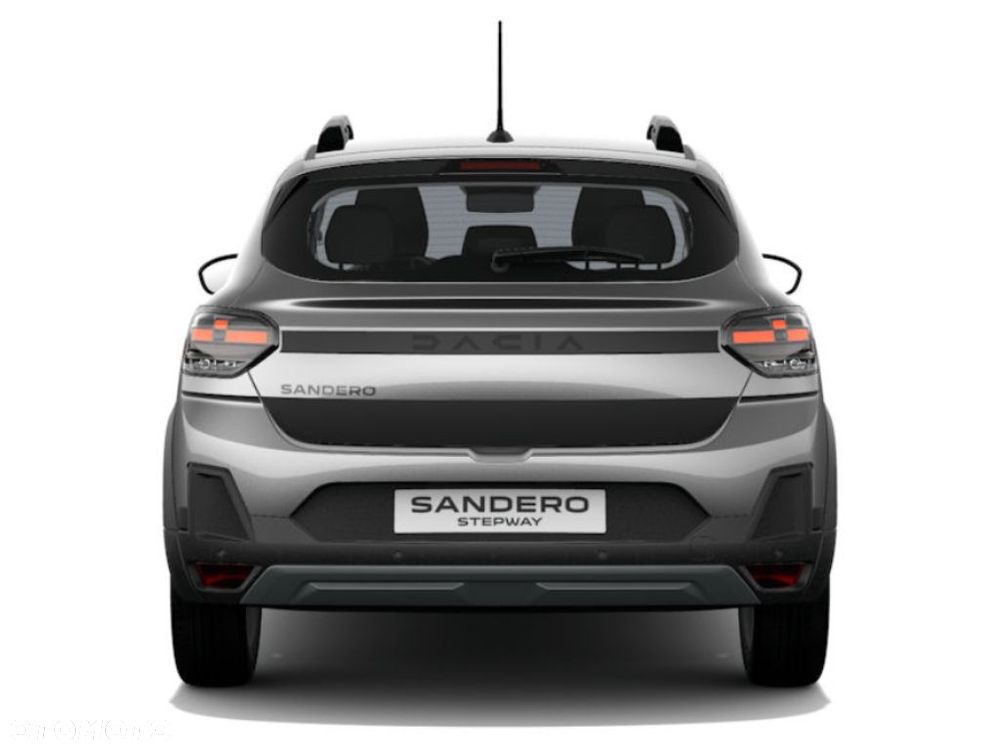 Dacia Sandero - 8