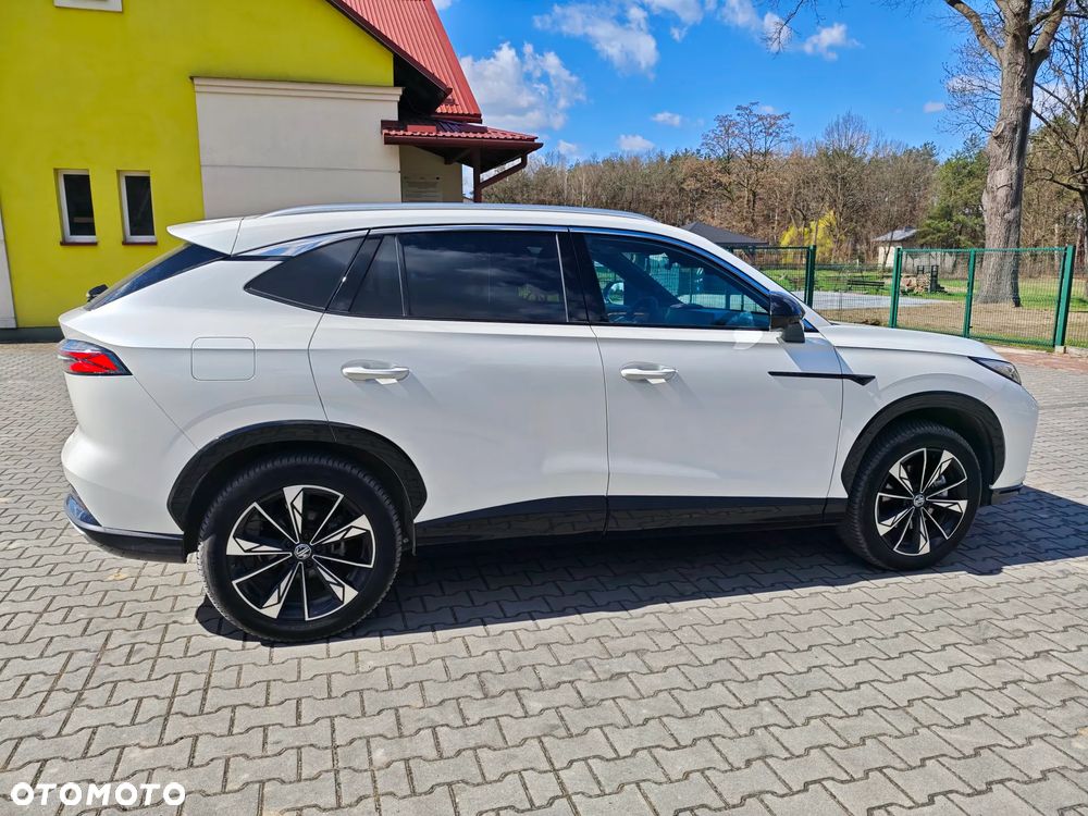 MG HS 1.5 T-GDI Exclusive DCT - 4