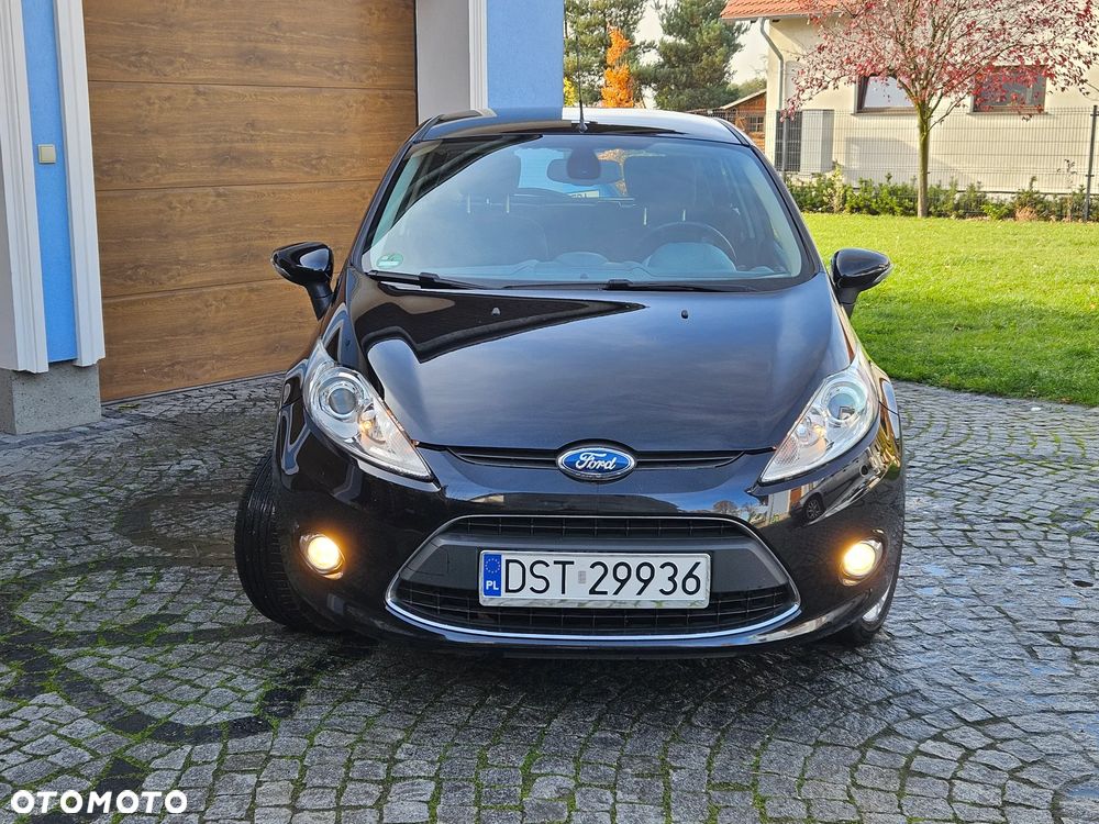 Ford Fiesta - 2
